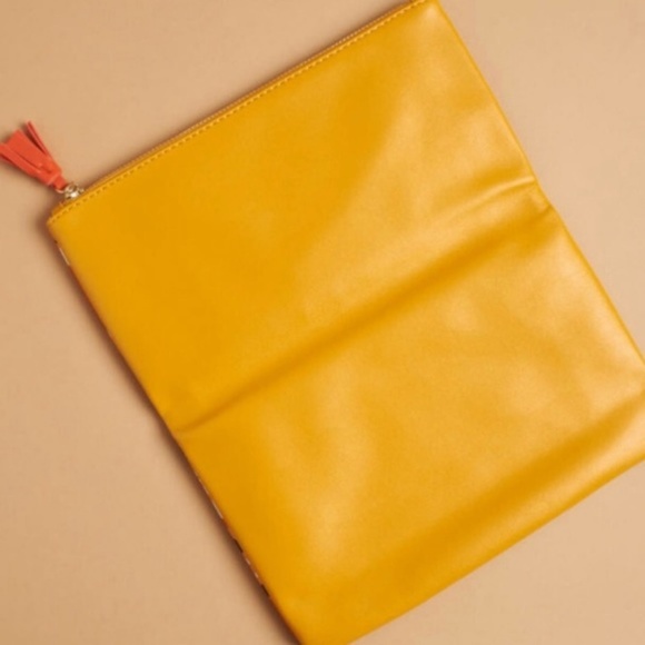 Rachel Pally Vegan Leather Clutch - Picture 5 of 5